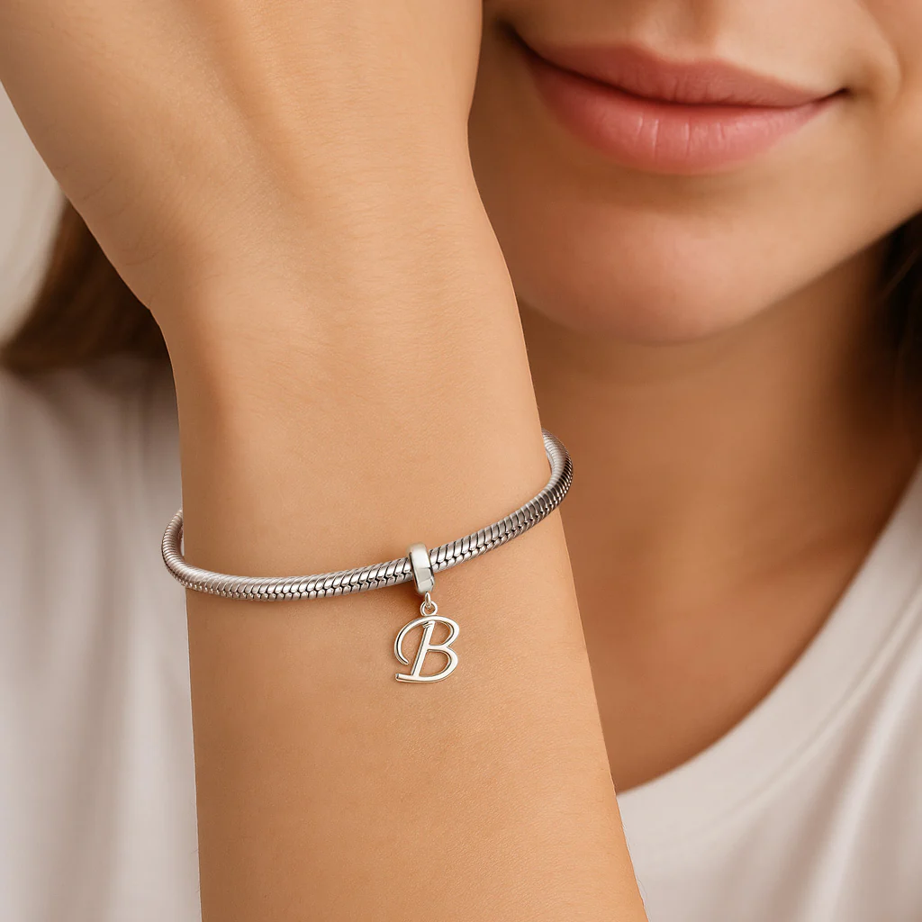 Gnoce Letter B Charm Platinum-plated Silver Blend - Image 3