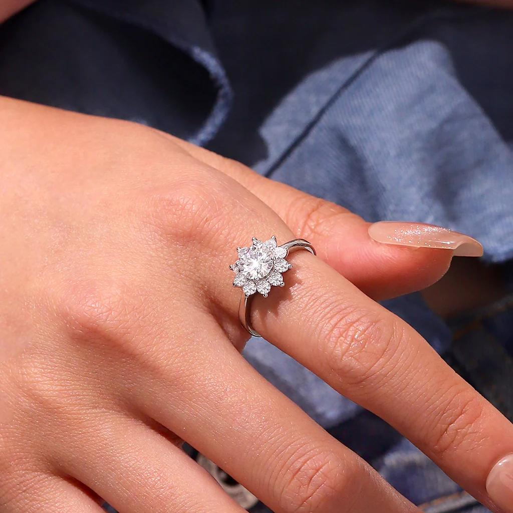 Gnoce Moissanite Snowflake Ring Platinum-plated Silver Blend - Image 5