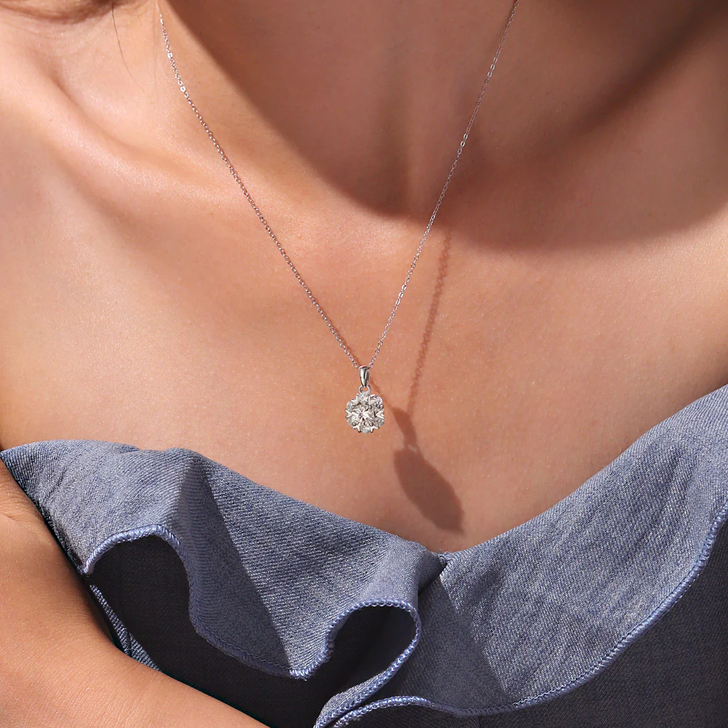 Gnoce Moissanite Snowflake Necklace Platinum-plated Silver Blend - Image 6