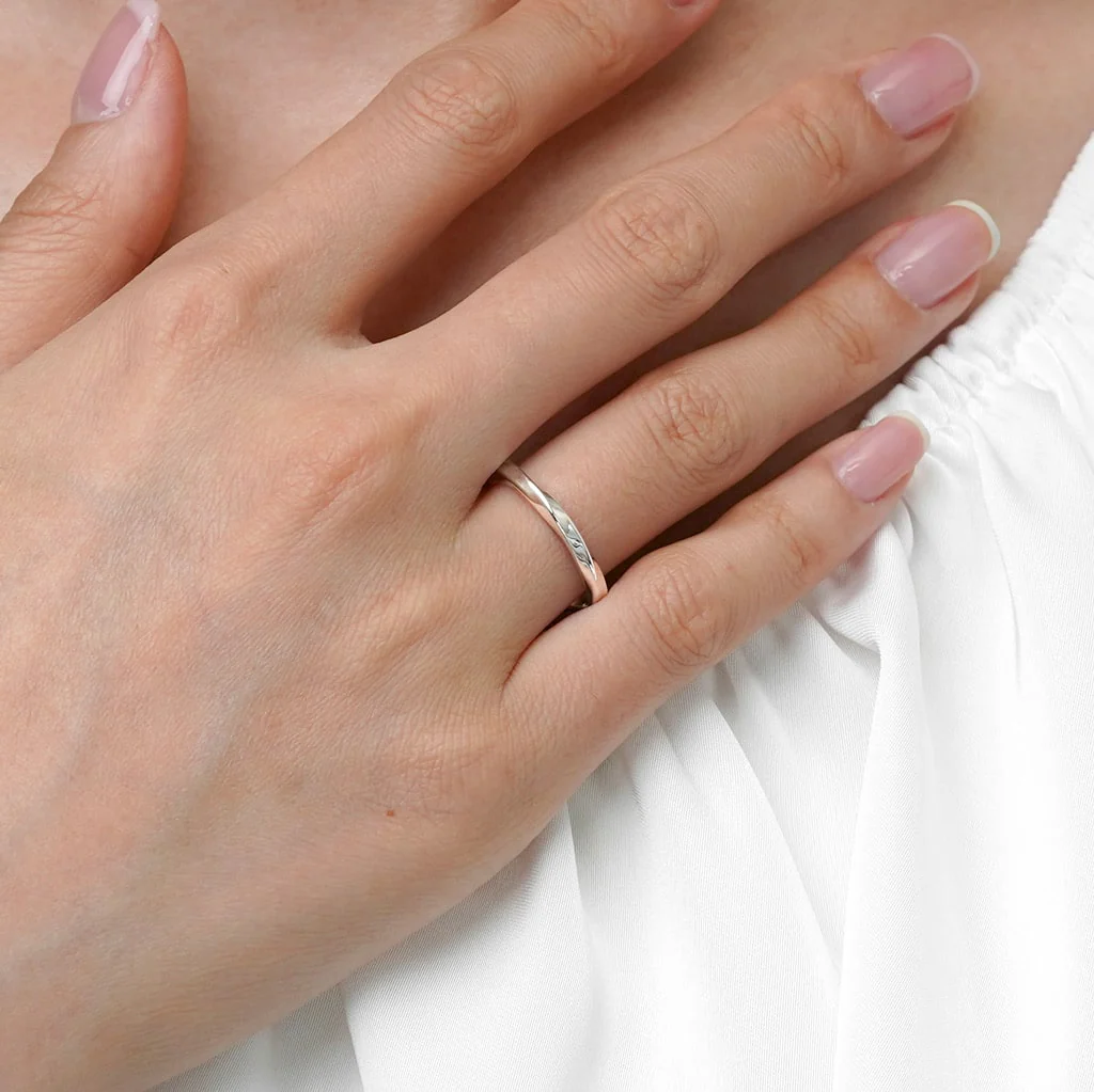 Gnoce Basic Twist Band Ring Platinum-plated Silver Blend - Image 5