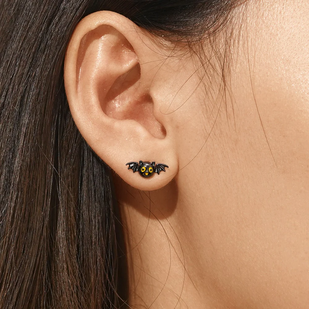 Gnoce Halloween Bat Stud Earrings Platinum-plated Silver Blend - Image 5