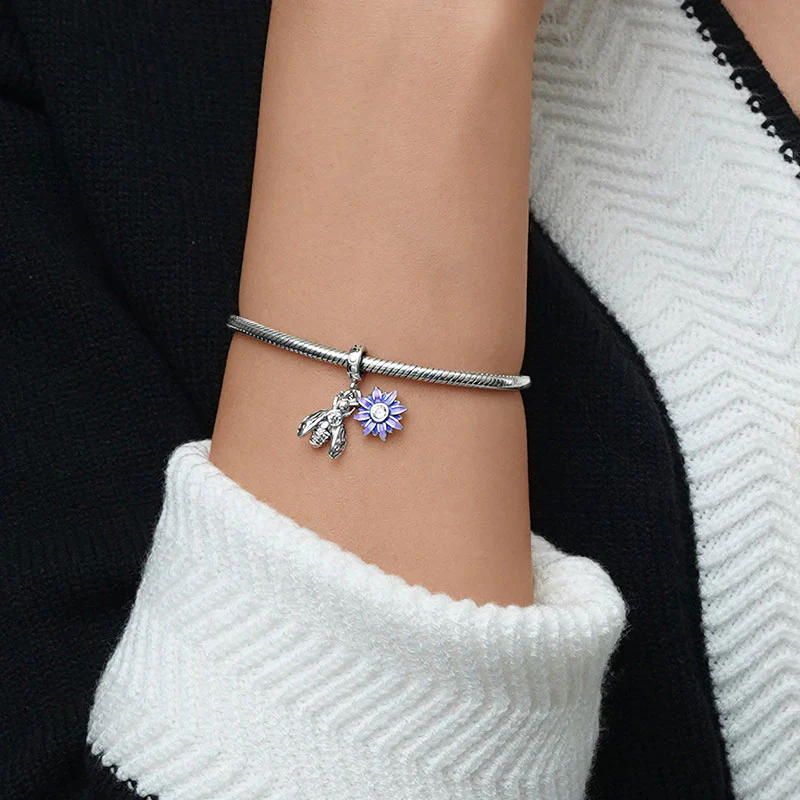 Gnoce Bee Loves Daisy Flower Birthstone Charm Platinum-plated Silver Blend - Image 5