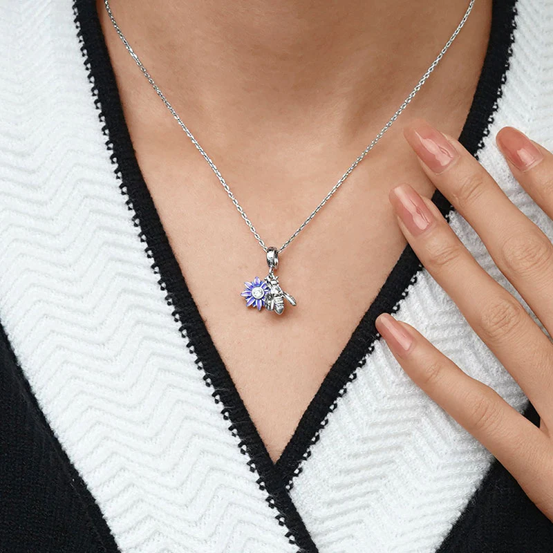 Gnoce Bee Loves Daisy Flower Birthstone Charm Platinum-plated Silver Blend - Image 7