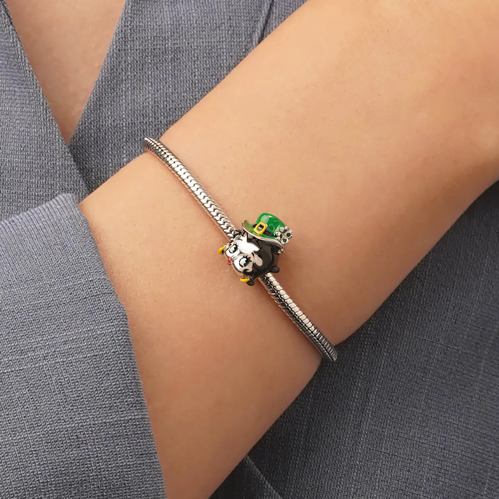 Gnoce St. Patrick's Day Betty Boop Charm - Image 5