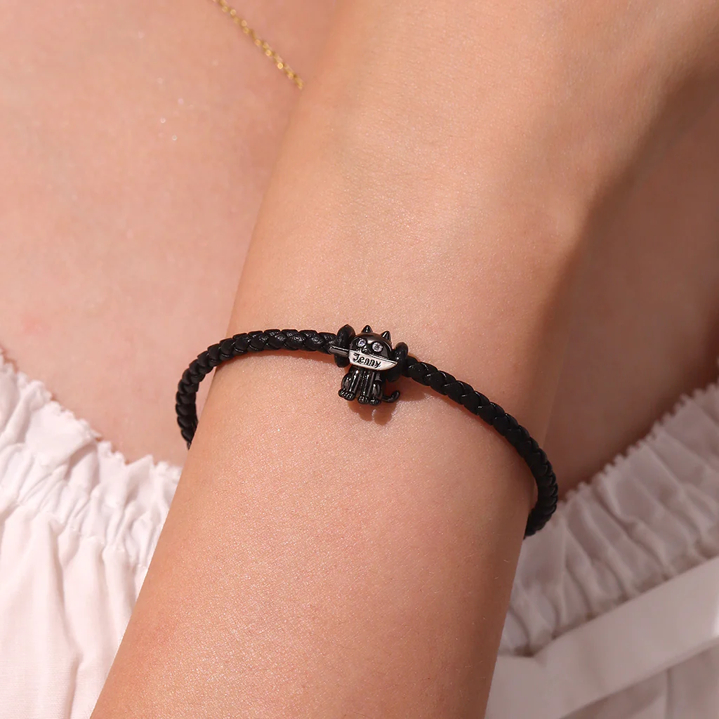 Gnoce Black Threaded Snap Basic Bracelet with 2 Pieces of Stoppers - Image 5