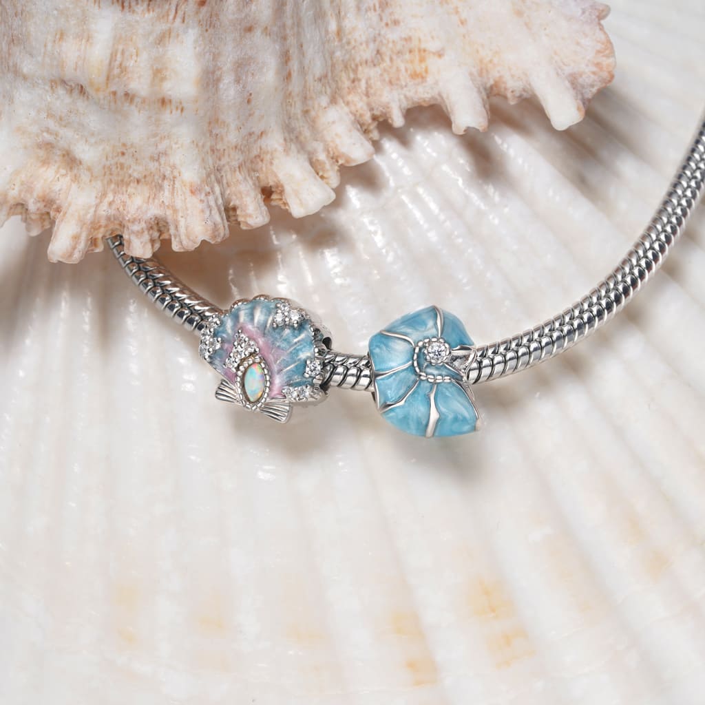 Gnoce Blue Conch Charm - Image 3