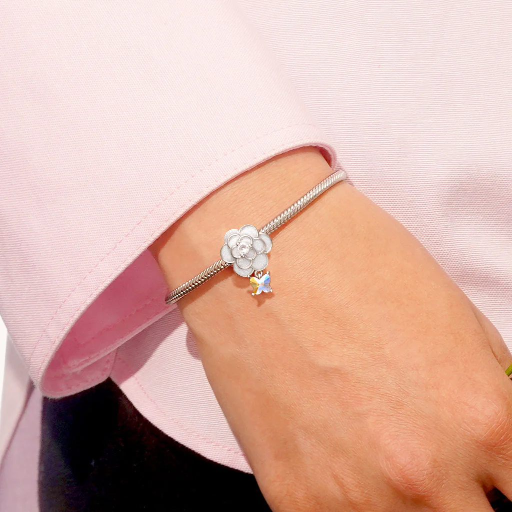 Gnoce Pure White Camellia Charm - Image 5