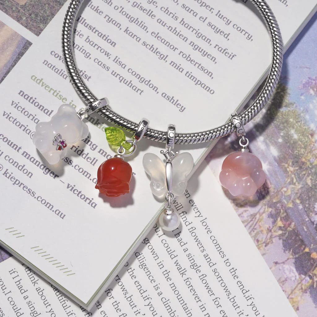 Gnoce Chalcedony Gummy Bear Pendant Dangle Charm - Image 3