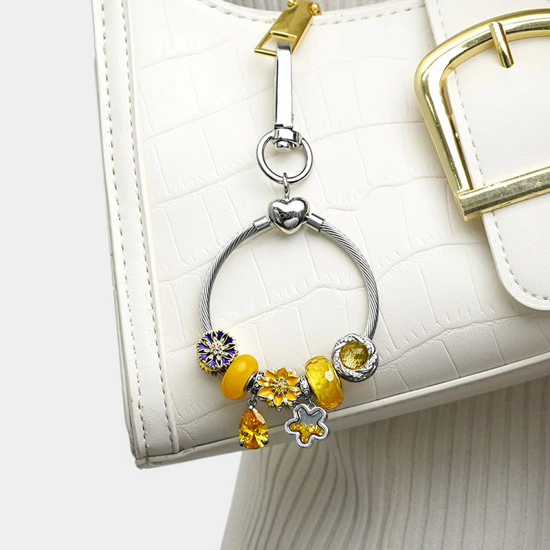 Gnoce Versatile Charm Holder & Key Chain - Image 6