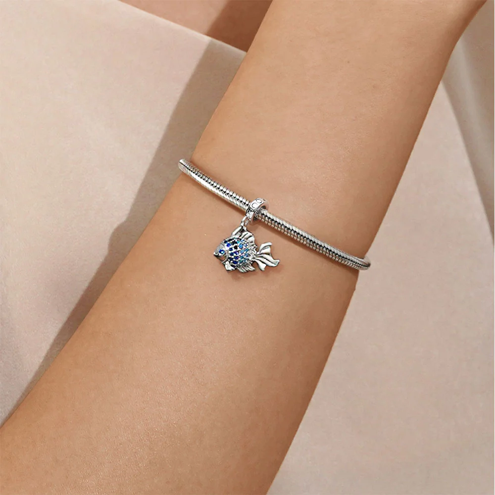 Gnoce Cheerful Fish Charm Platinum-plated Silver Blend - Image 5