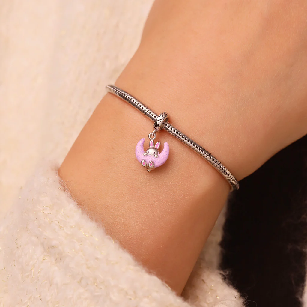 Gnoce Glow-in-the-Dark Chilan the Moon Rabbit Charm Platinum-plated Silver Blend - Image 7