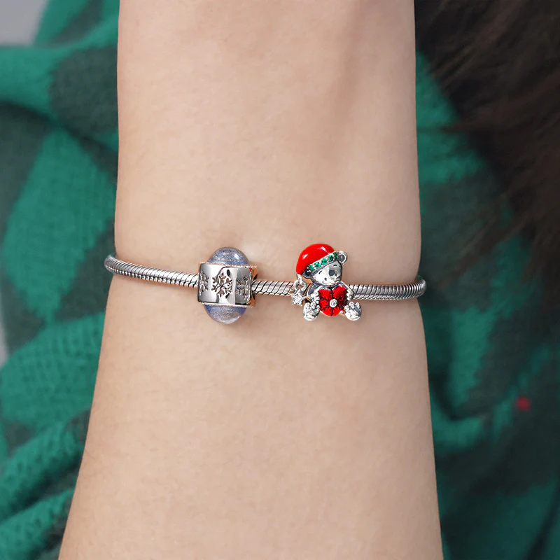 Christmas Bear Embrace Red Heart Charm Bead 925 Sterling Silver - Image 3