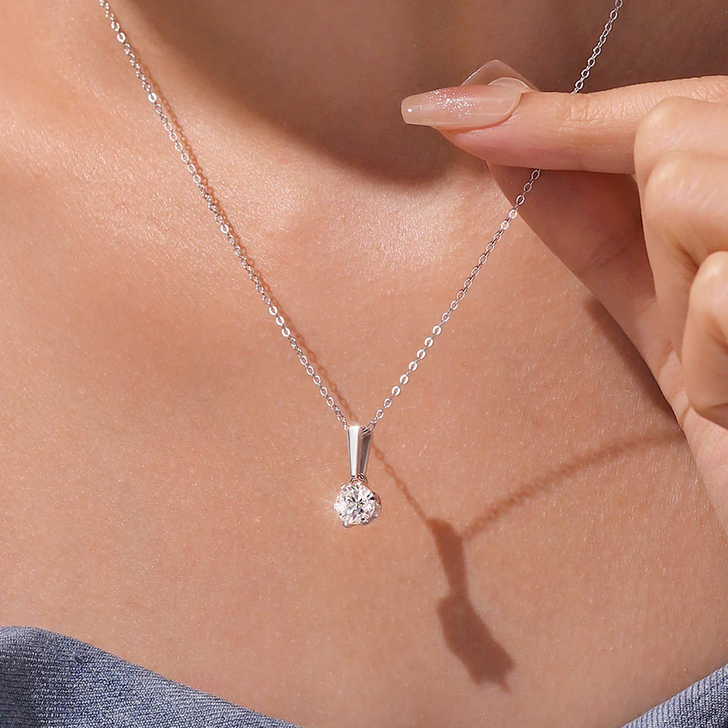 Gnoce Moissanite Drop Solitaire Necklace Platinum-plated Silver Blend - Image 5