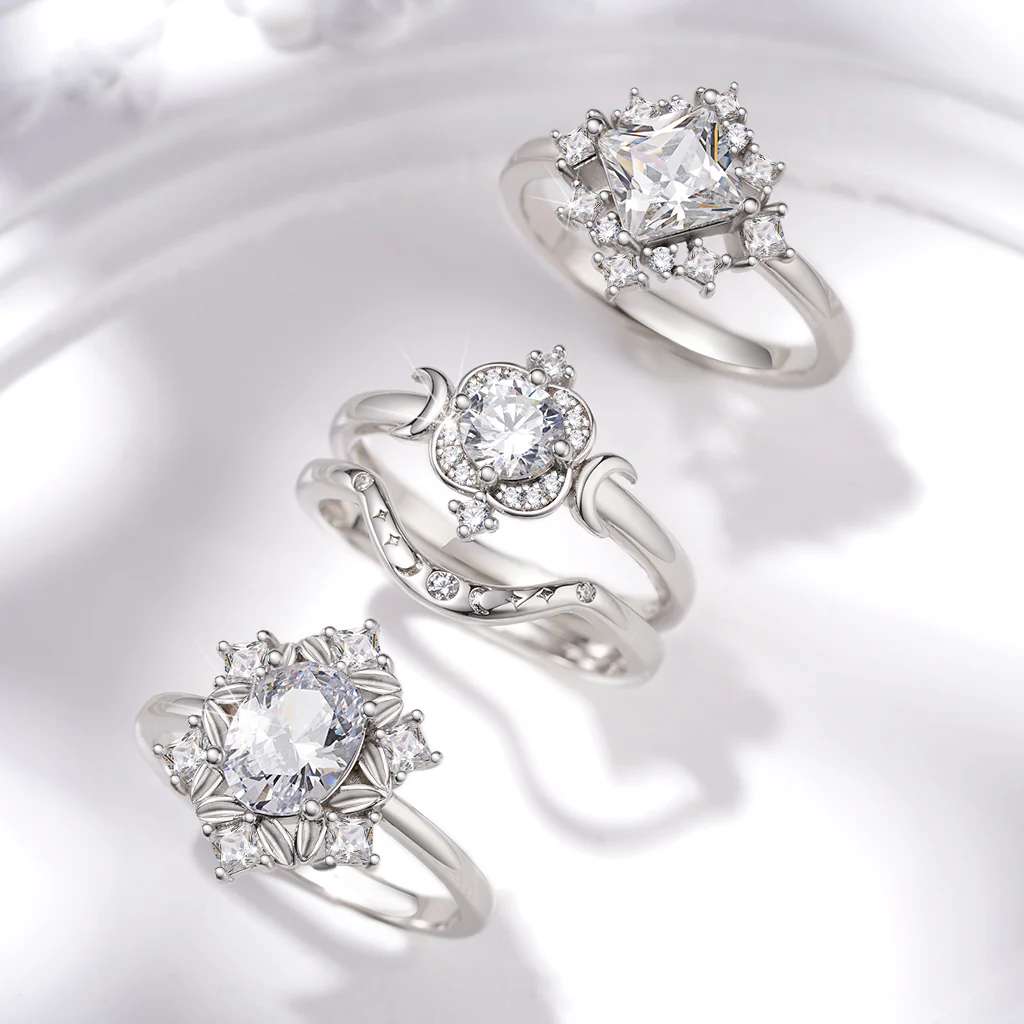 Gnoce Pagoda-Cut White Zirconia Ring Platinum-plated Silver Blend - Image 3