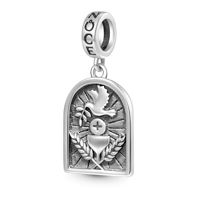 Gnoce Vintage Confirmation Charm