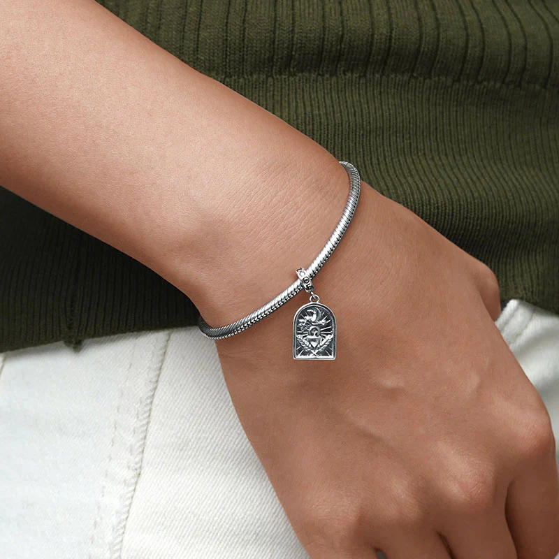 Gnoce Vintage Confirmation Charm - Image 5