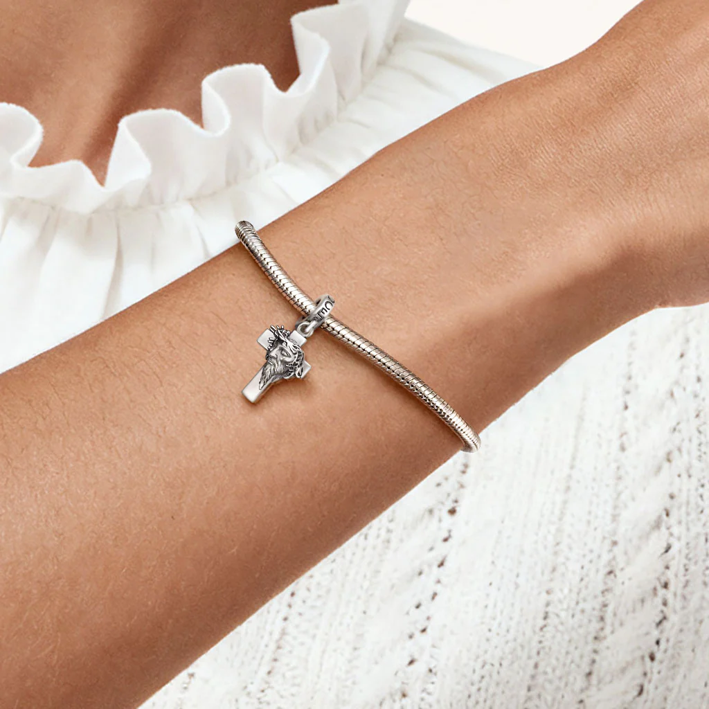 Gnoce Cross with Thorn Crown Charm Platinum-plated Silver Blend - Image 2