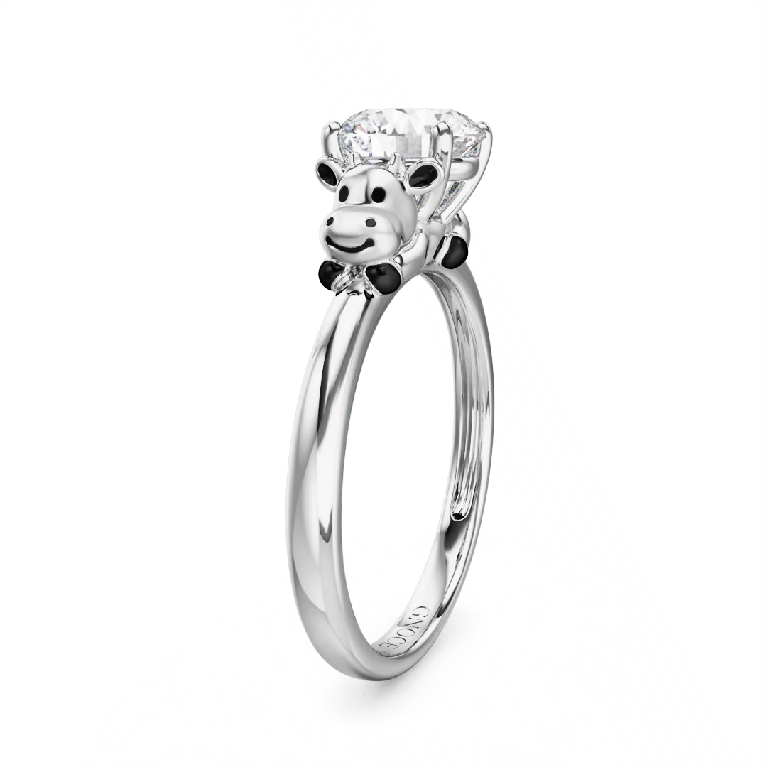 Gnoce Dairy Cow Embraces Moissanite Ring Platinum-plated Silver Blend - Image 4