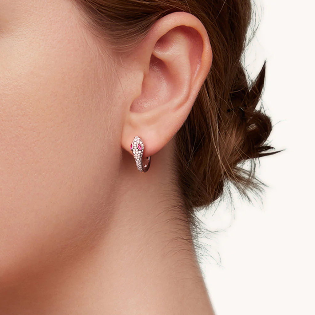 Gnoce White Diamond Snake Huggie Hoop Earrings Platinum-plated Silver Blend - Image 5