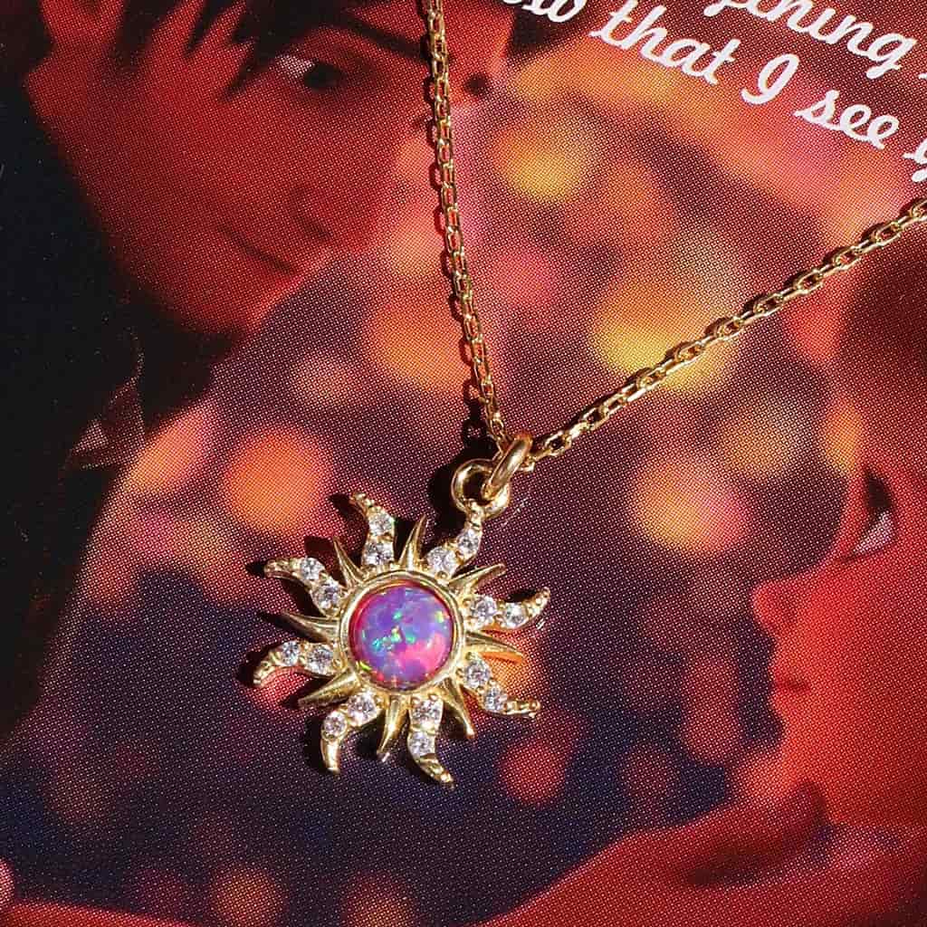 Gnoce Dopamine Golden Sun Opal Necklace - Image 2