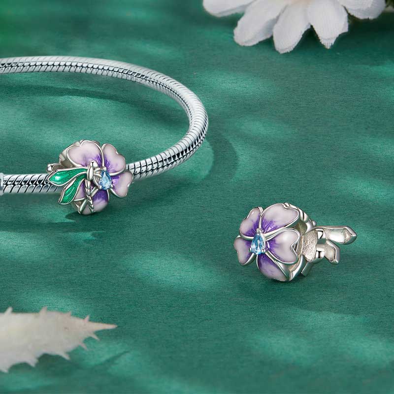 Gnoce Dragonfly Loves Flower Charm - Image 2