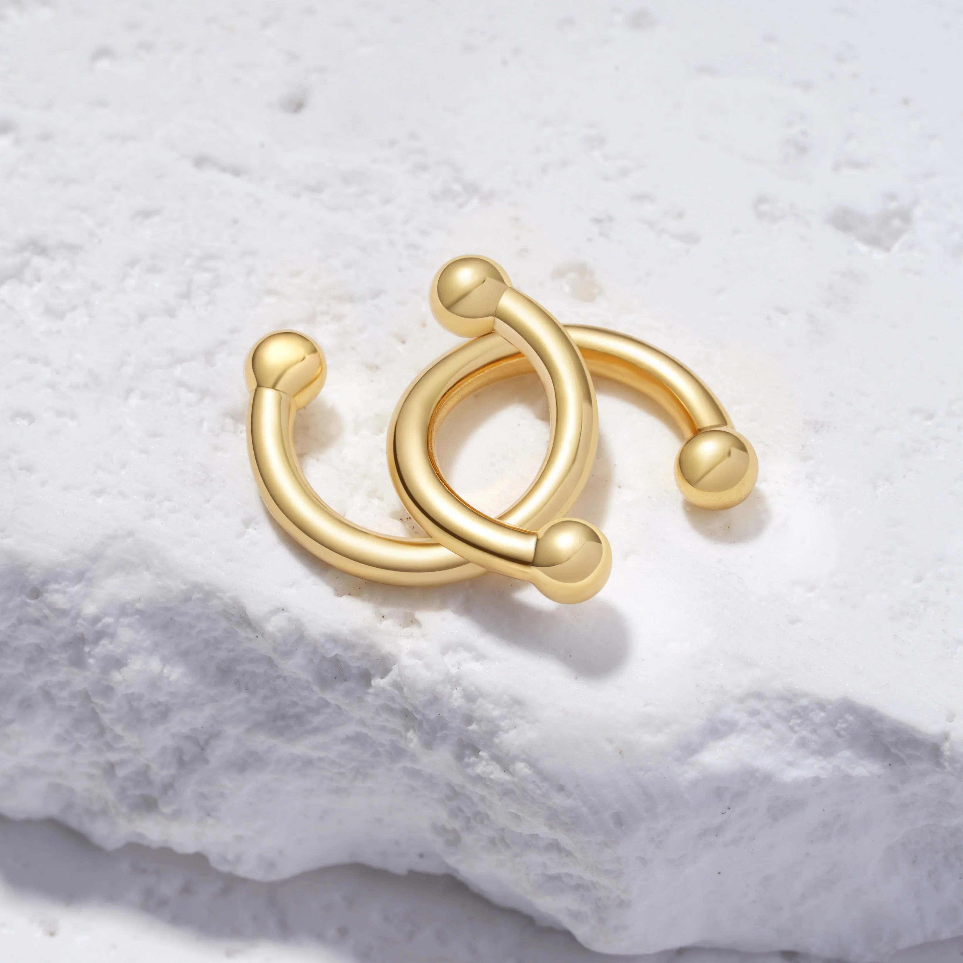 Gnoce Ear Cuffs Curved Earrings Platinum-plated Silver Blend - Image 4