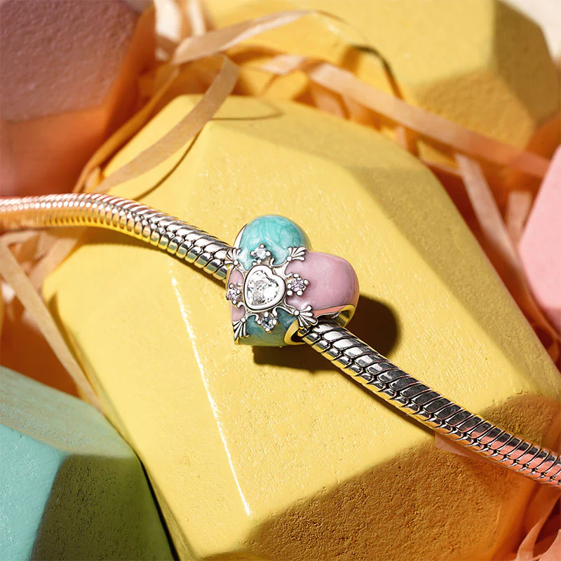 Gnoce Easter Cross Heart Charm - Image 2