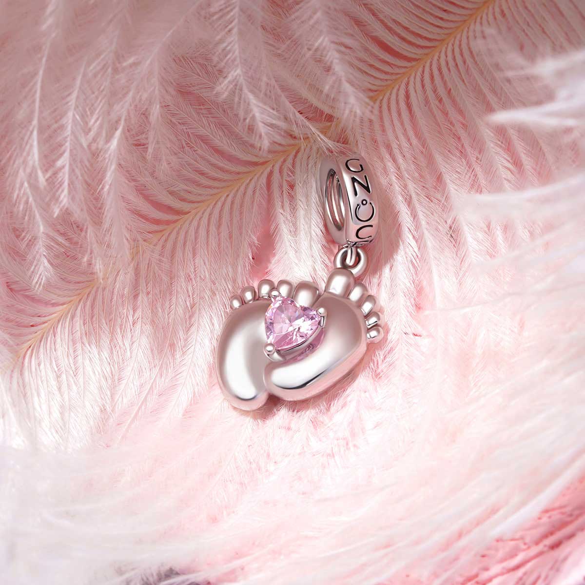 Gnoce Engravable Baby Feet Charm Platinum-plated Silver Blend - Image 3