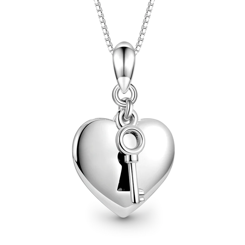 Gnoce Engravable Heart & Key Necklace
