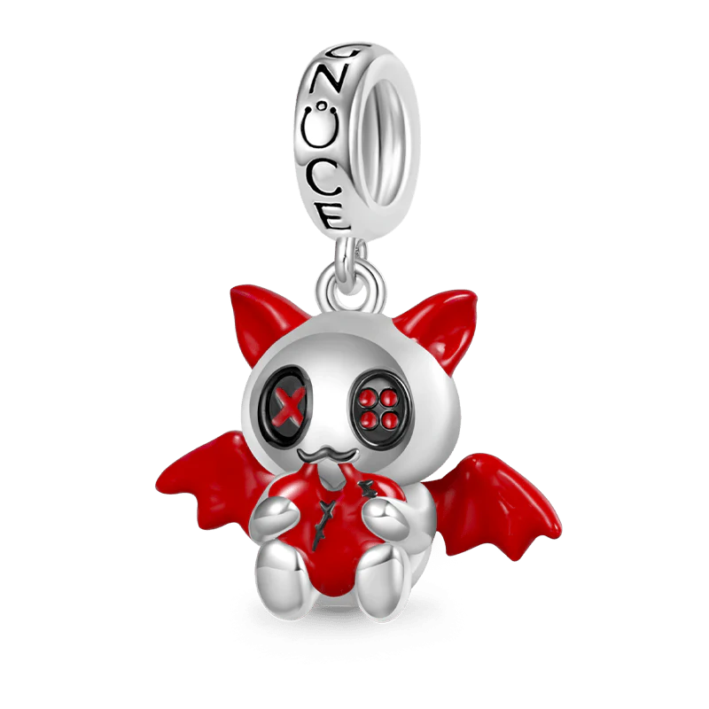 Gnoce Evil Bat Embraces Heart Charm Platinum-plated Silver Blend