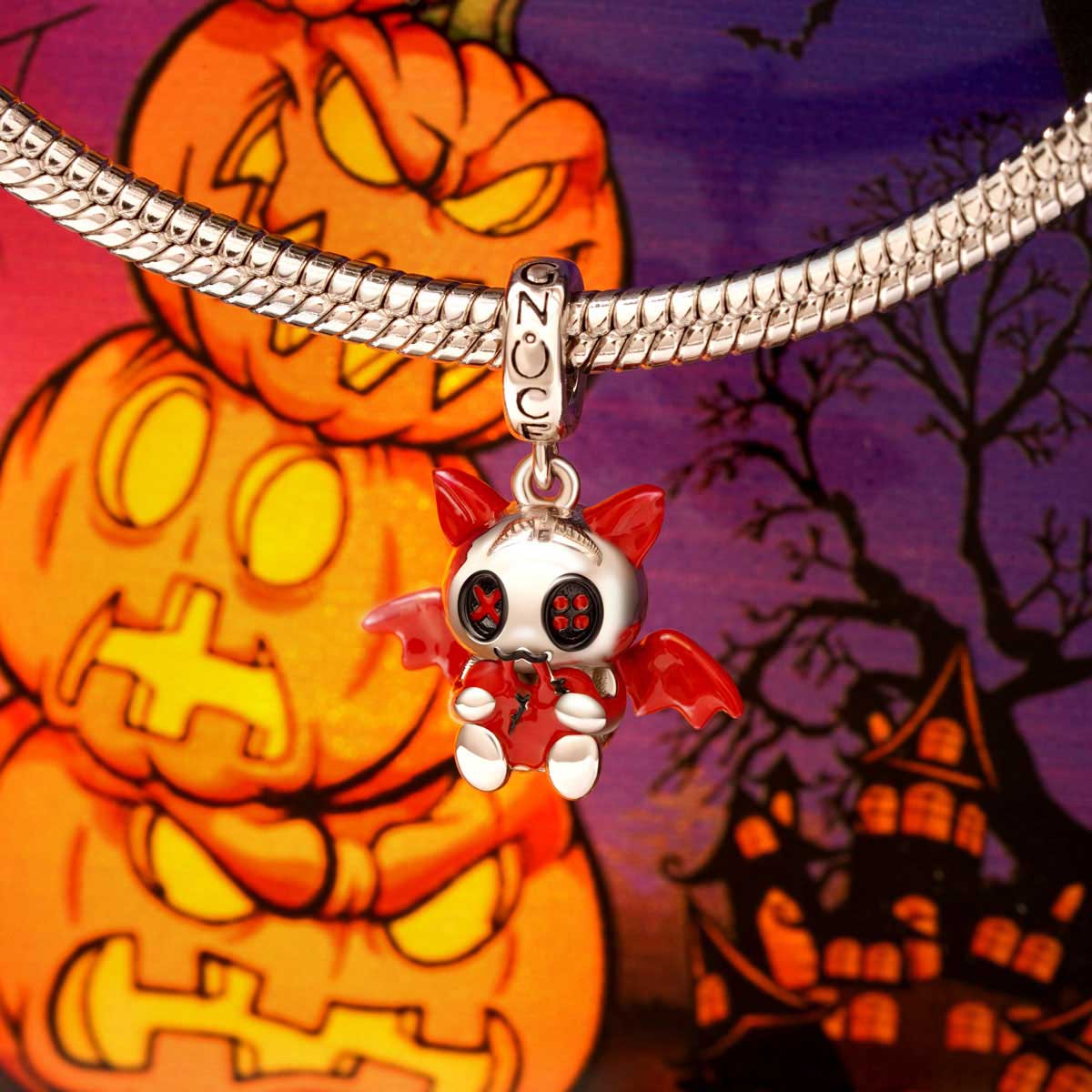 Gnoce Evil Bat Embraces Heart Charm Platinum-plated Silver Blend - Image 3
