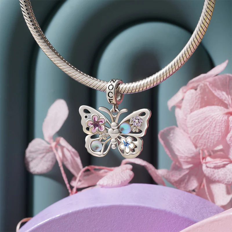 Gnoce Sparkling Flying Butterfly Moonstone Charm Platinum-plated Silver Blend - Image 3