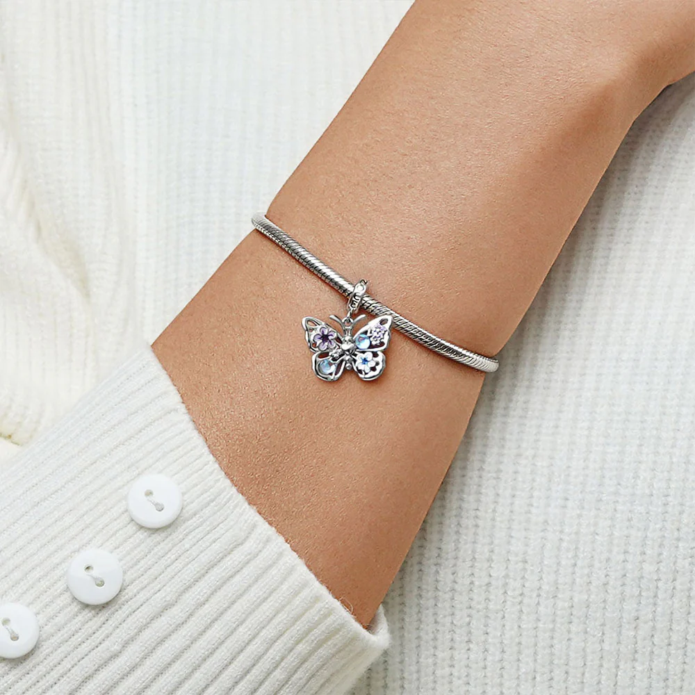 Gnoce Sparkling Flying Butterfly Moonstone Charm Platinum-plated Silver Blend - Image 5