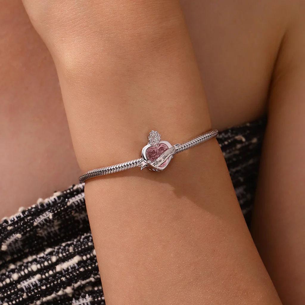 Gnoce Elegant Follow Your Heart Charm - Image 5