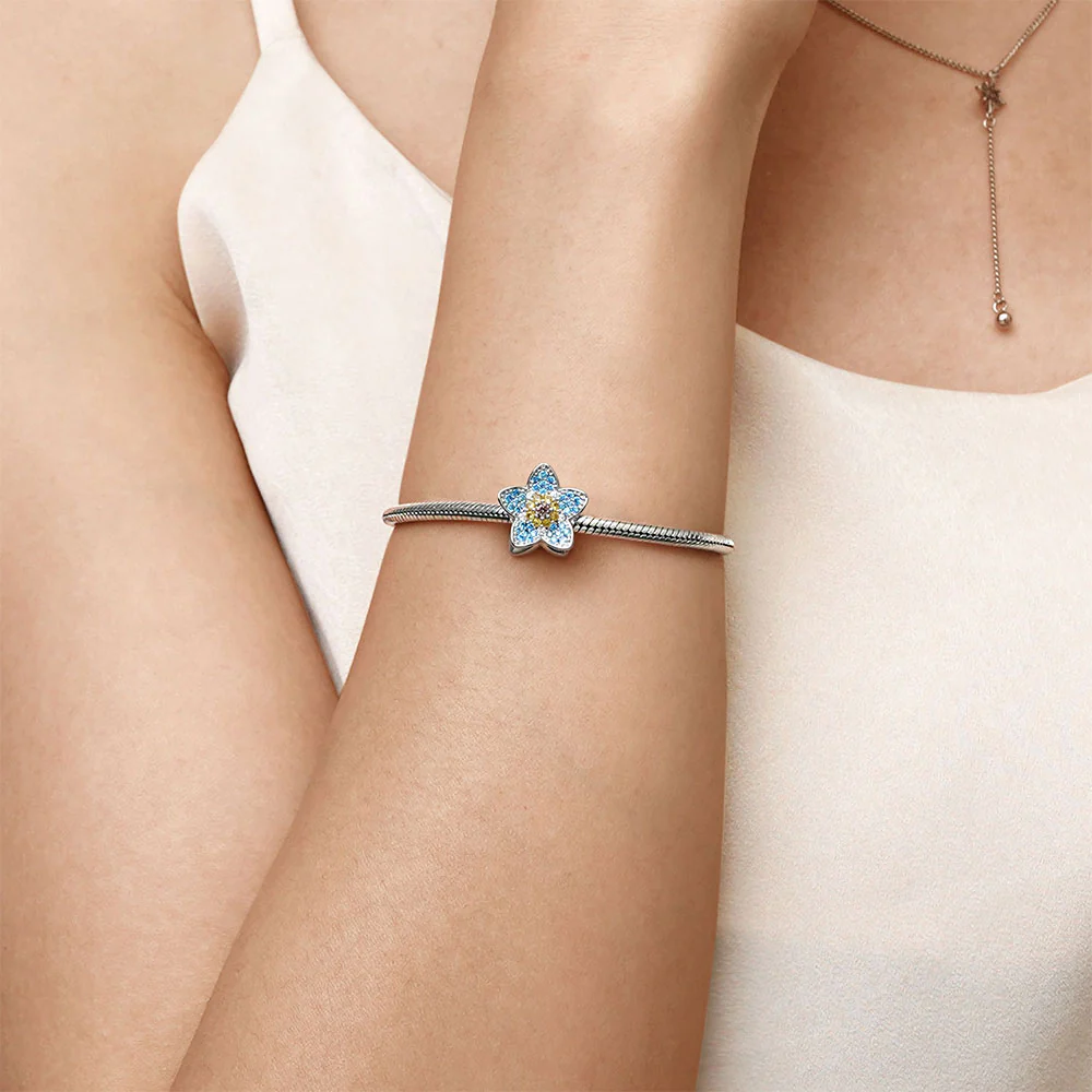 Gnoce Blooming Forget-Me-Not Flower Charm Platinum-plated Silver Blend - Image 5