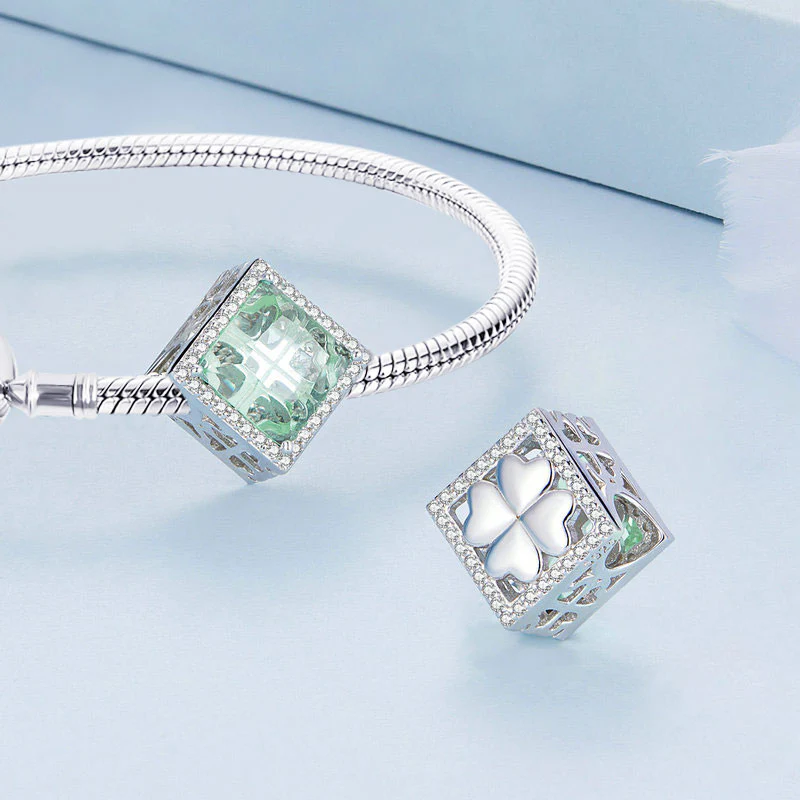 Gnoce Lucky Four-Leaf Clover Charm - Image 2