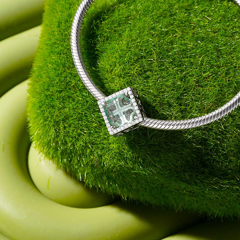 Gnoce Lucky Four-Leaf Clover Charm - Image 3