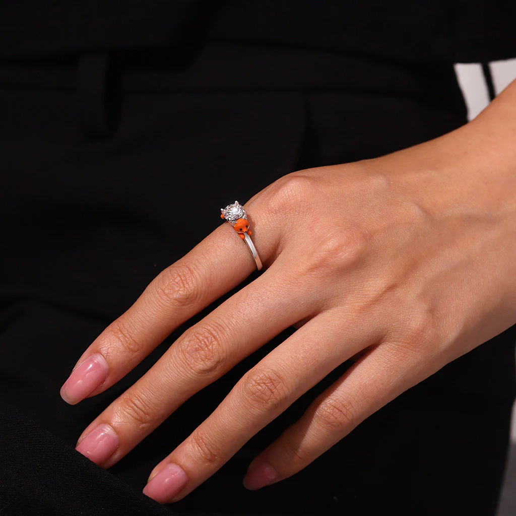 Gnoce Fox Embraces Moissanite Ring Platinum-plated Silver Blend - Image 8