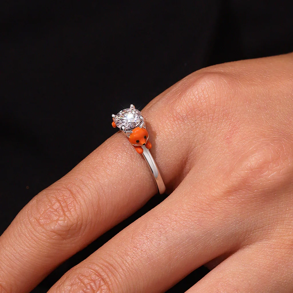 Gnoce Fox Embraces Moissanite Ring Platinum-plated Silver Blend - Image 9