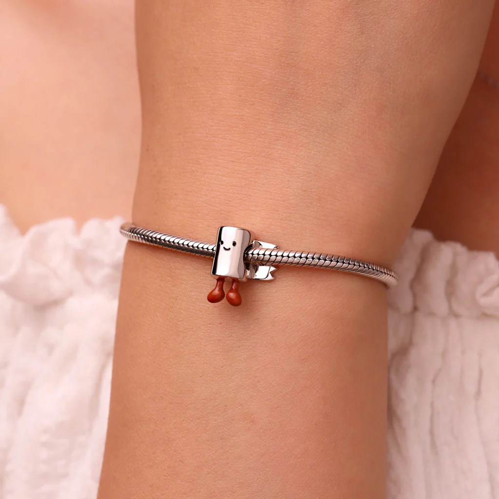 Gnoce Engravable Funny Toilet Paper Shaped Charm Platinum-plated Silver Blend - Image 6