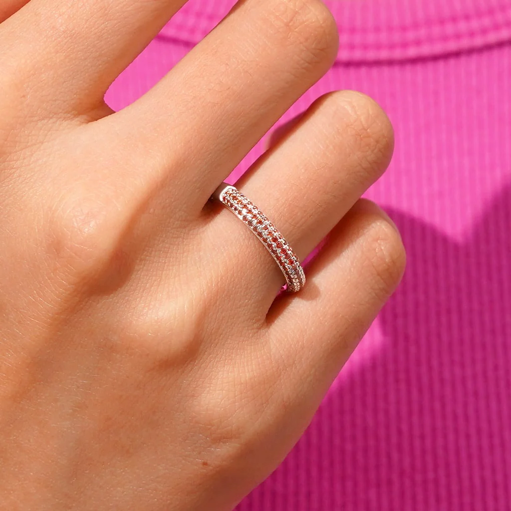 Gnoce Garnet Diamond Pave Birthstone Band Ring - Image 6