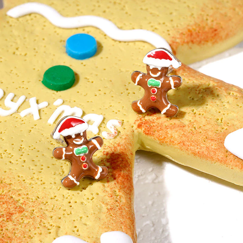 Gnoce Christmas Gingerbread Man Stud Earrings Platinum-plated Silver Blend - Image 4