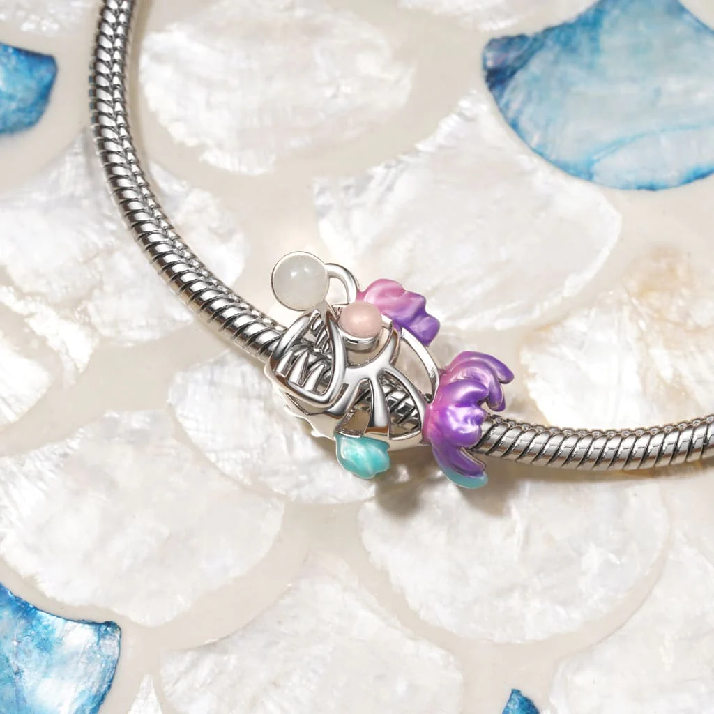 Gnoce Glow-in-the-dark Anglerfish Charm Platinum-plated Silver Blend - Image 4
