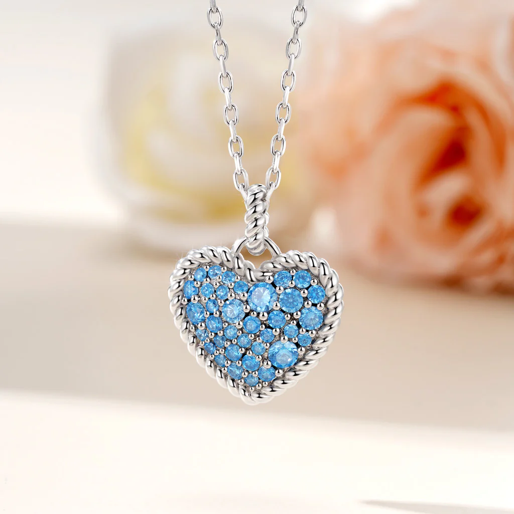 Gnoce Love Heart Twisted Rope Necklace - Image 5