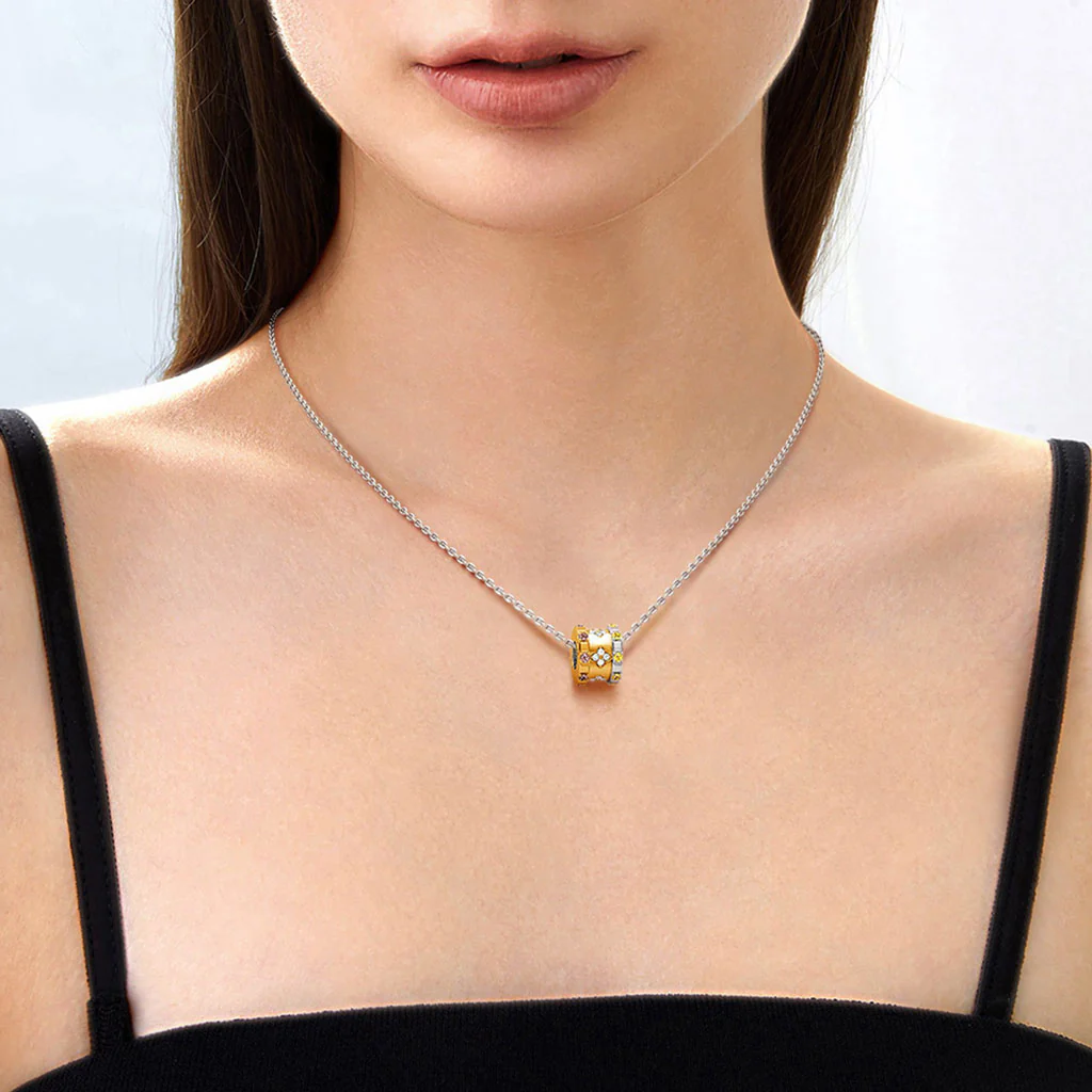 Gnoce Lucky Four-leaf Clover Drum Necklace Platinum-plated Silver Blend - Image 3