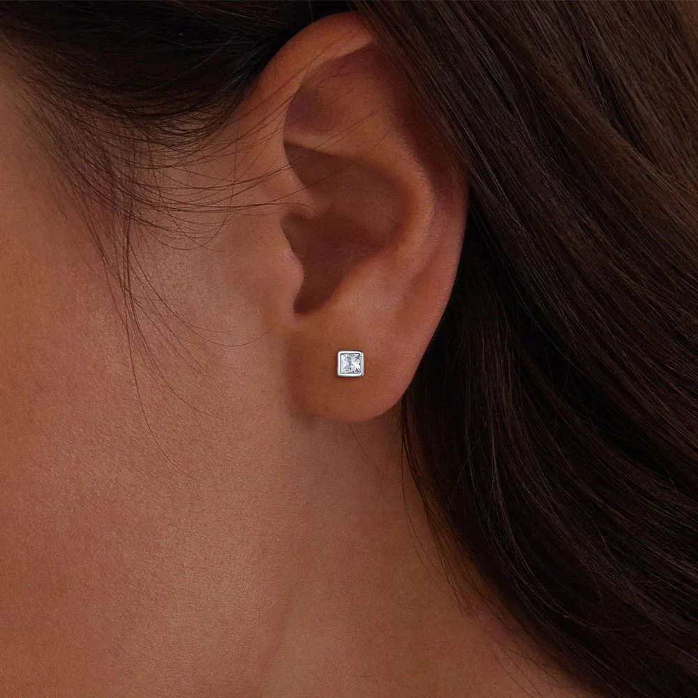 Gnoce Mini Princess Square Zircon Earrings - Image 4