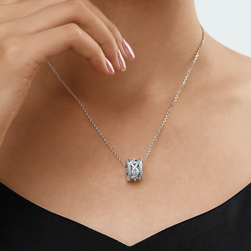 Gnoce Paved Intertwined Drum Necklace Platinum-plated Silver Blend - Image 5