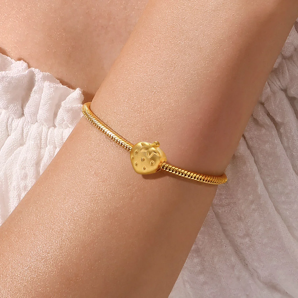 Gnoce Gold Little Strawberry Charm - Image 5