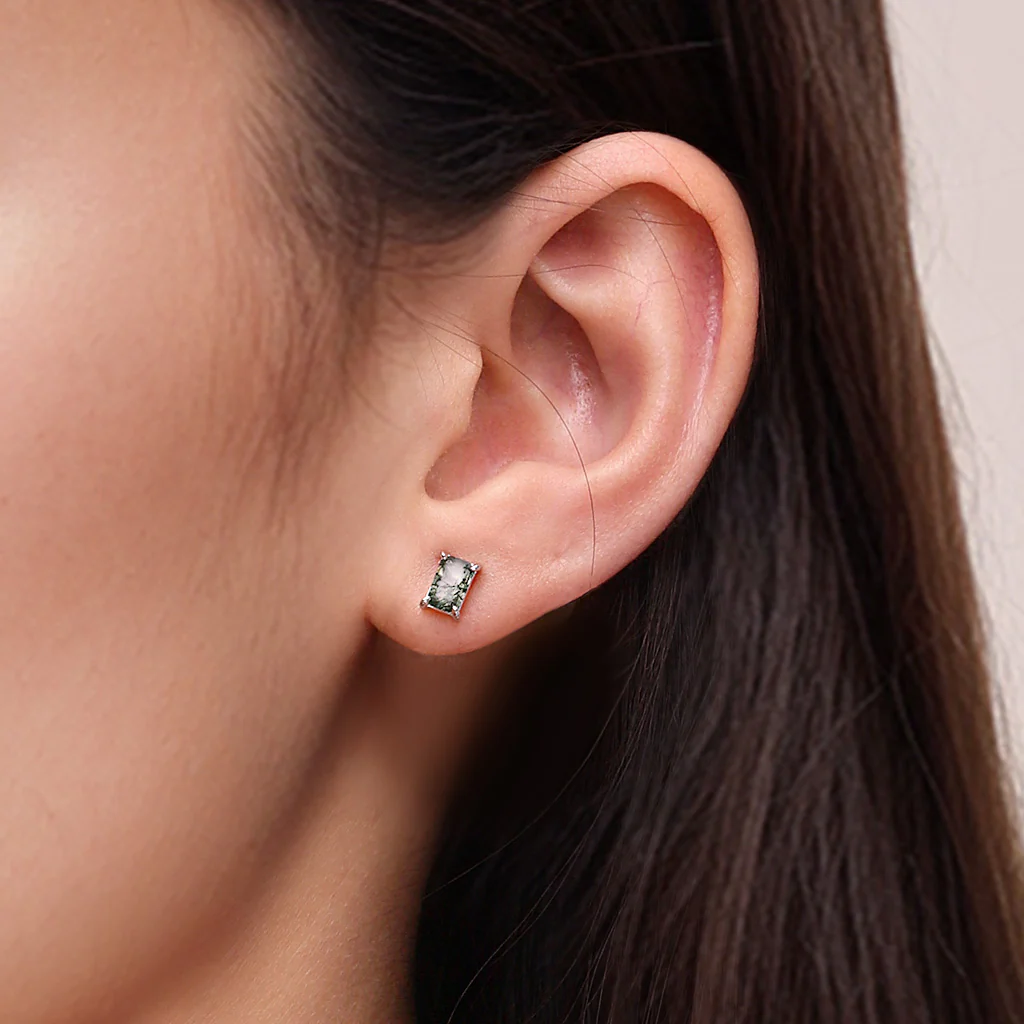 Gnoce Simple Geometry Green Moss Stud Earrings - Image 5