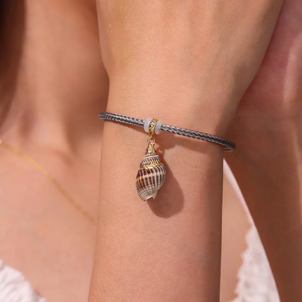 Gnoce Grey Round Snap Basic Bracelet with 2 Pieces of Stoppers - Image 5